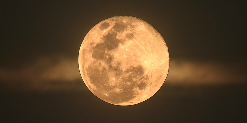 Where is the moon today in astrology