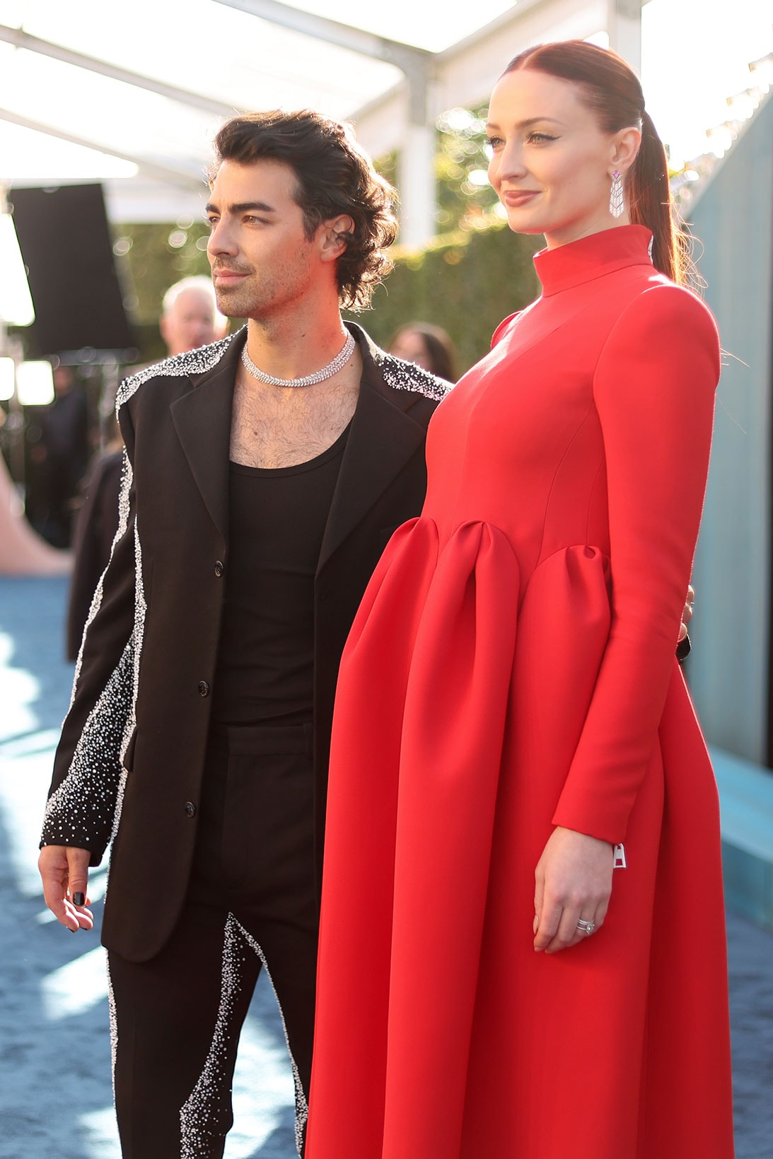 Sophie Turner Joe Jonas Baby Bump Oscars 94th Academy Awards Pregnant Outfit 