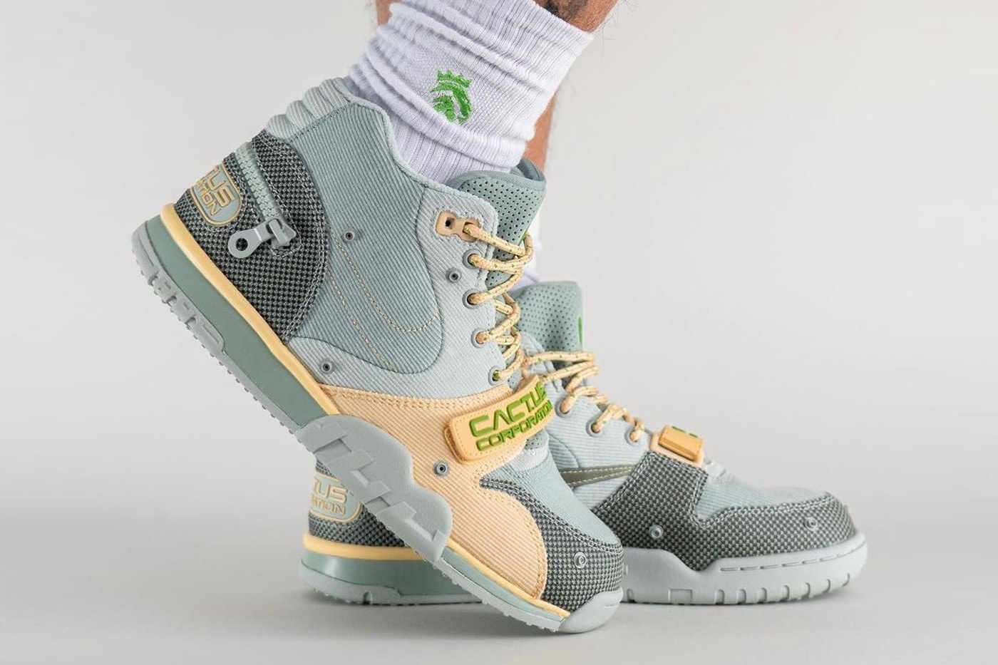 Travis Scott's Nike Air Trainer 1 Collab to Release This Month