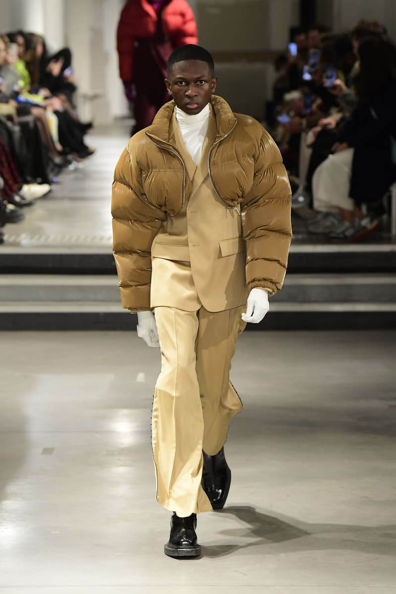 VTMNTS Vetements Guram Gvasalia Fall Winter Collection Runway Show Images