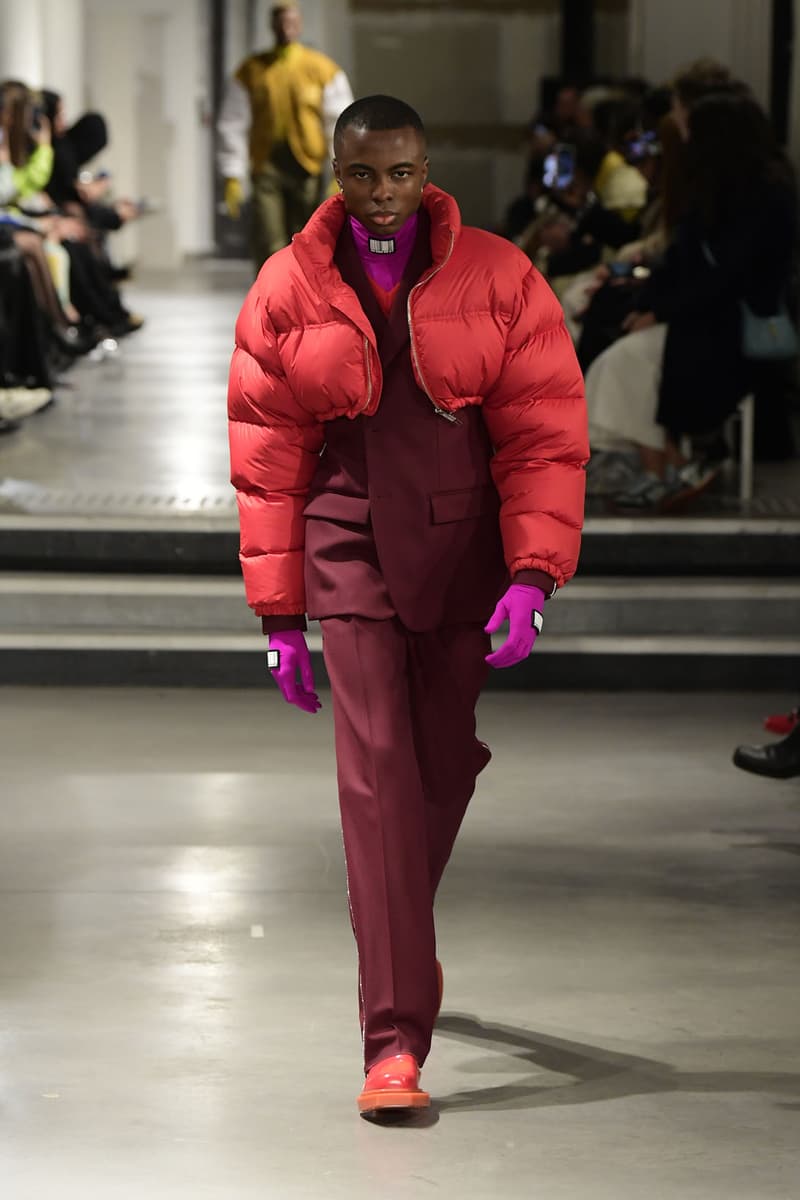 VTMNTS Vetements Guram Gvasalia Fall Winter Collection Runway Show Images