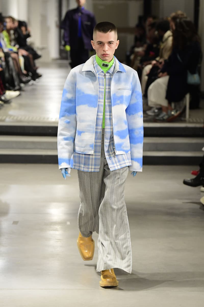 VTMNTS Vetements Guram Gvasalia Fall Winter Collection Runway Show Images