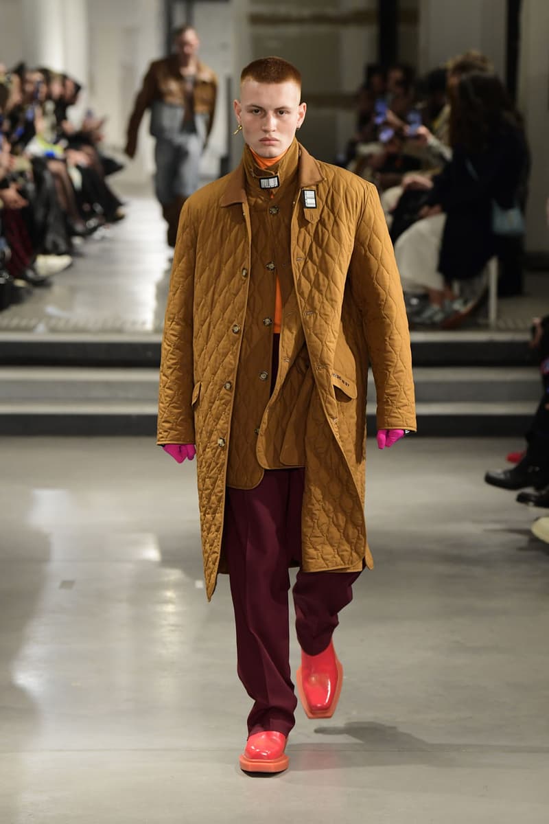 VTMNTS Vetements Guram Gvasalia Fall Winter Collection Runway Show Images