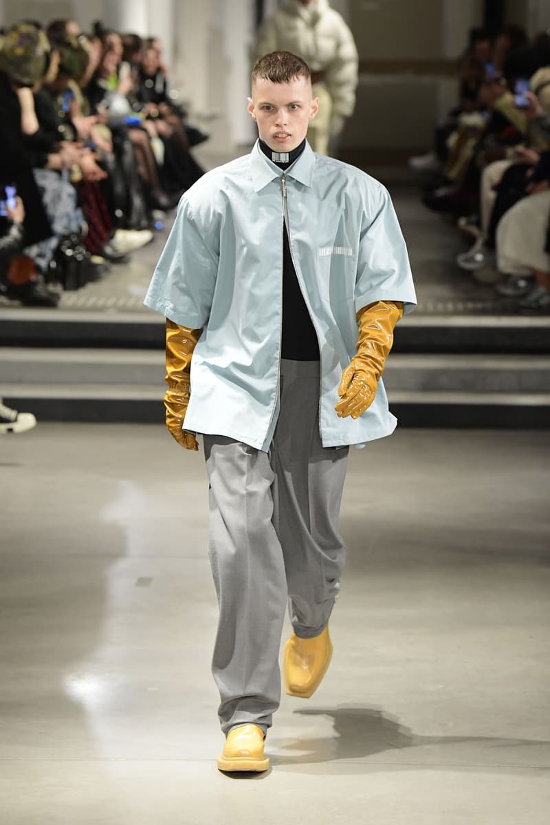 VTMNTS Vetements Guram Gvasalia Fall Winter Collection Runway Show Images