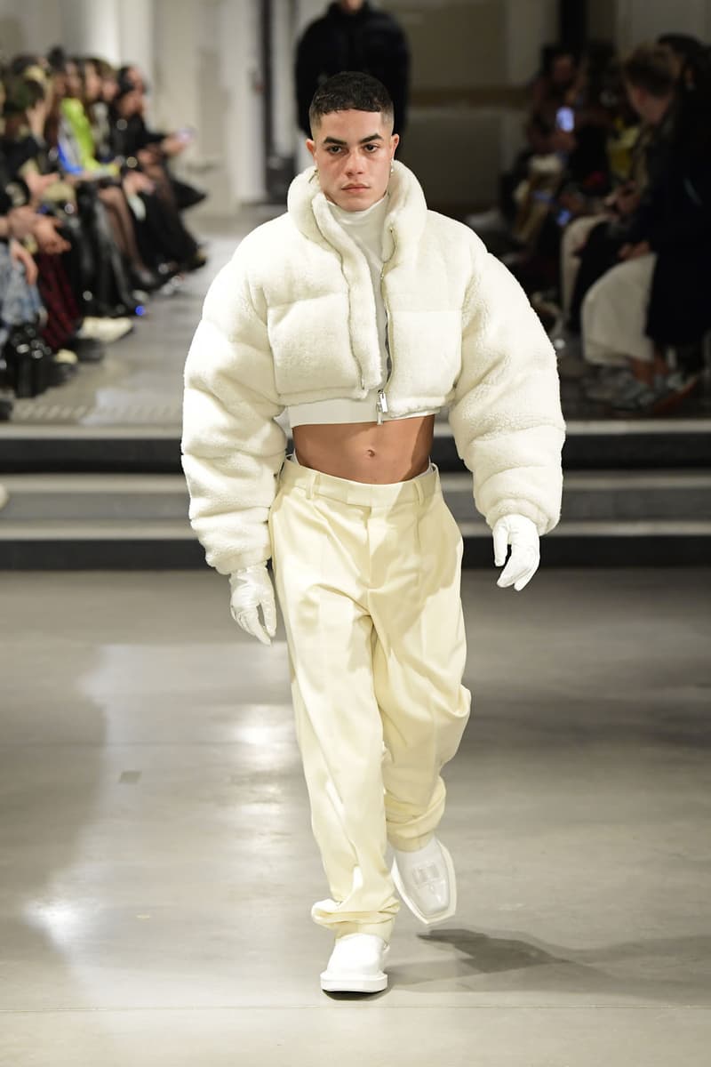 VTMNTS Vetements Guram Gvasalia Fall Winter Collection Runway Show Images