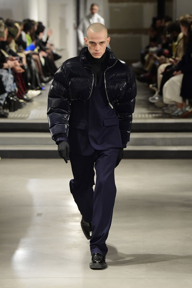 VTMNTS Vetements Guram Gvasalia Fall Winter Collection Runway Show Images