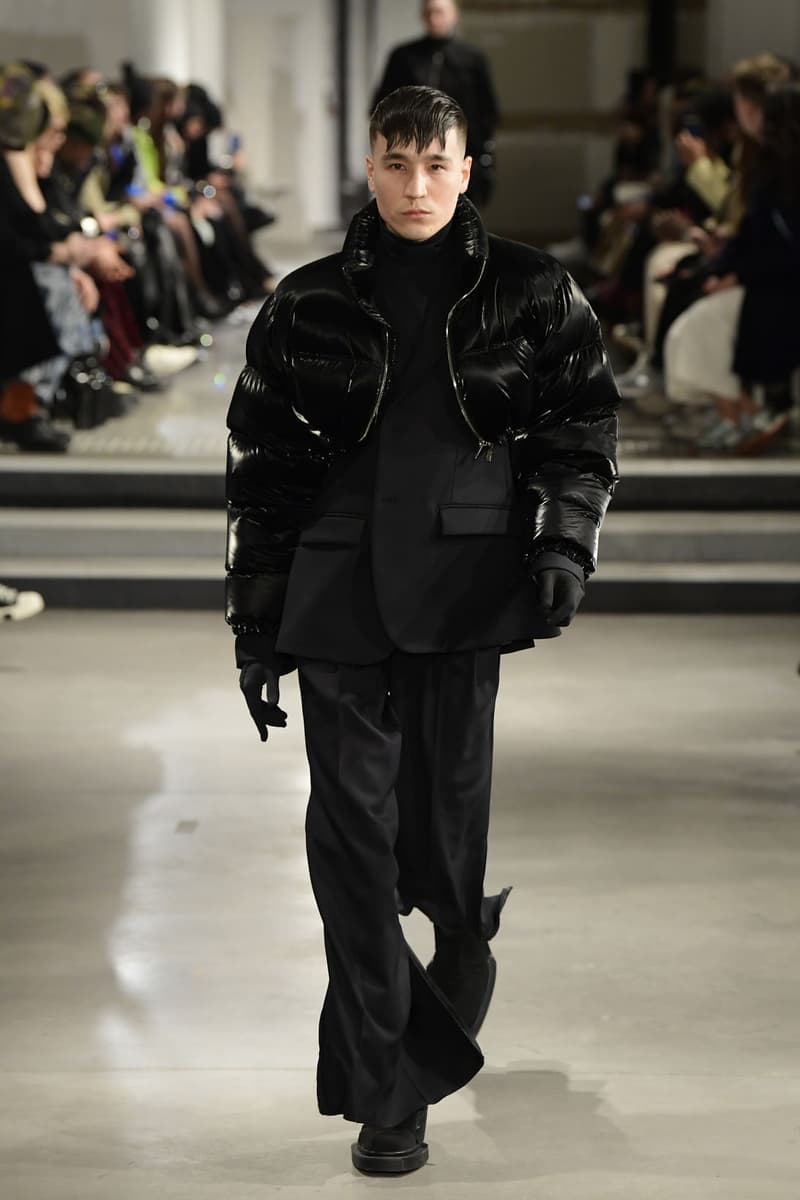 VTMNTS Vetements Guram Gvasalia Fall Winter Collection Runway Show Images