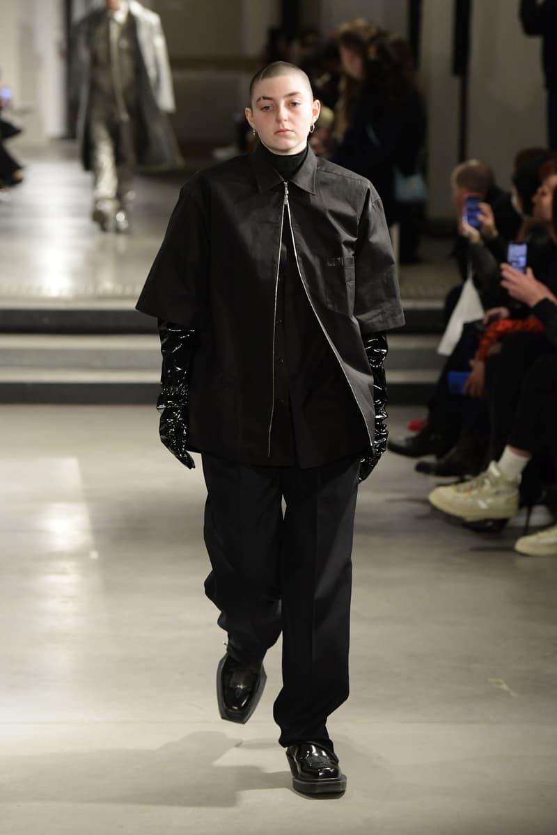 VTMNTS Vetements Guram Gvasalia Fall Winter Collection Runway Show Images