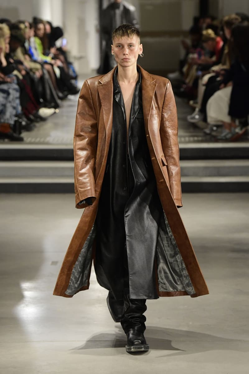 VTMNTS Vetements Guram Gvasalia Fall Winter Collection Runway Show Images