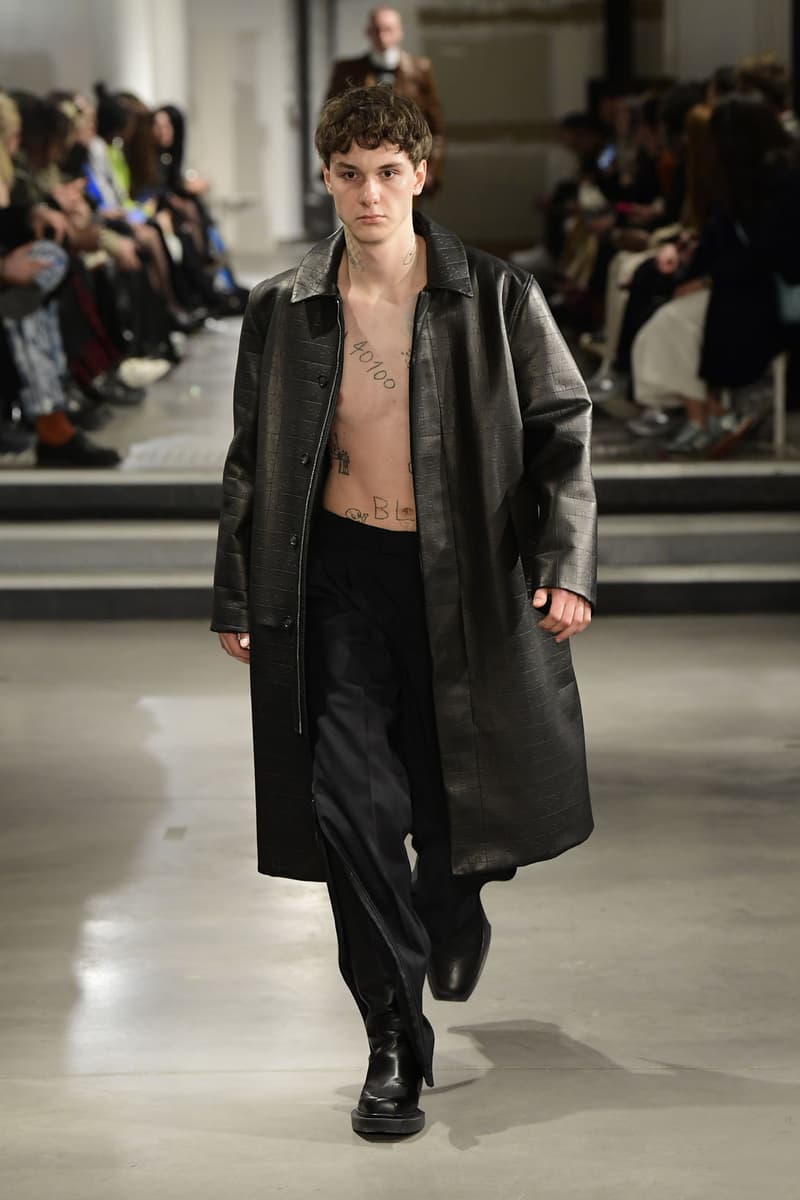 VTMNTS Vetements Guram Gvasalia Fall Winter Collection Runway Show Images