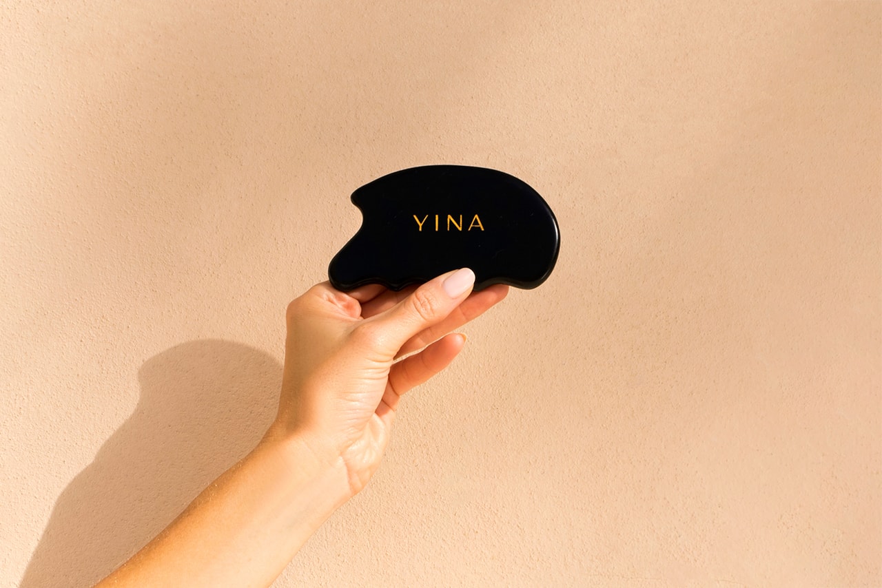 yina bian stone gua sha facial massage tool acupuncture chinese medicine 