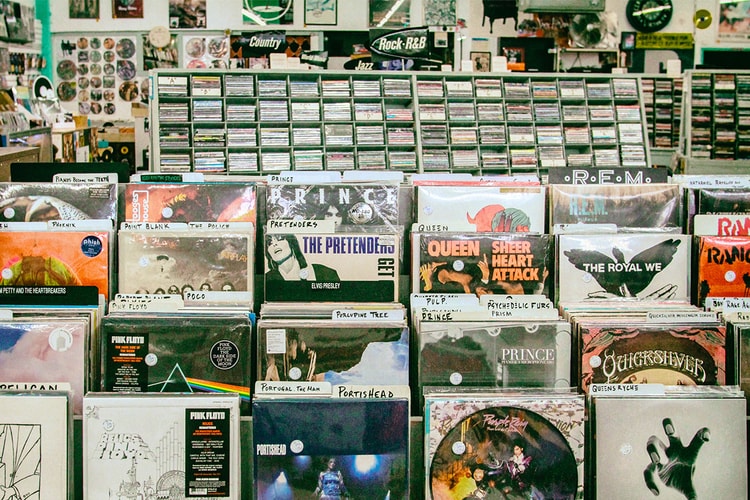 7 Songs You Should Add to Your Sex Playlist