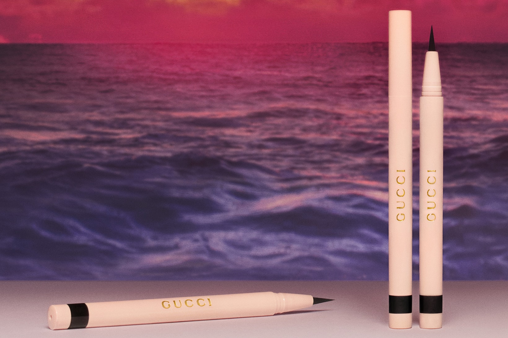 Gucci Beauty Rouge Stylo Définition L’Obscur Waterproof Felt-Tip Eyeliner