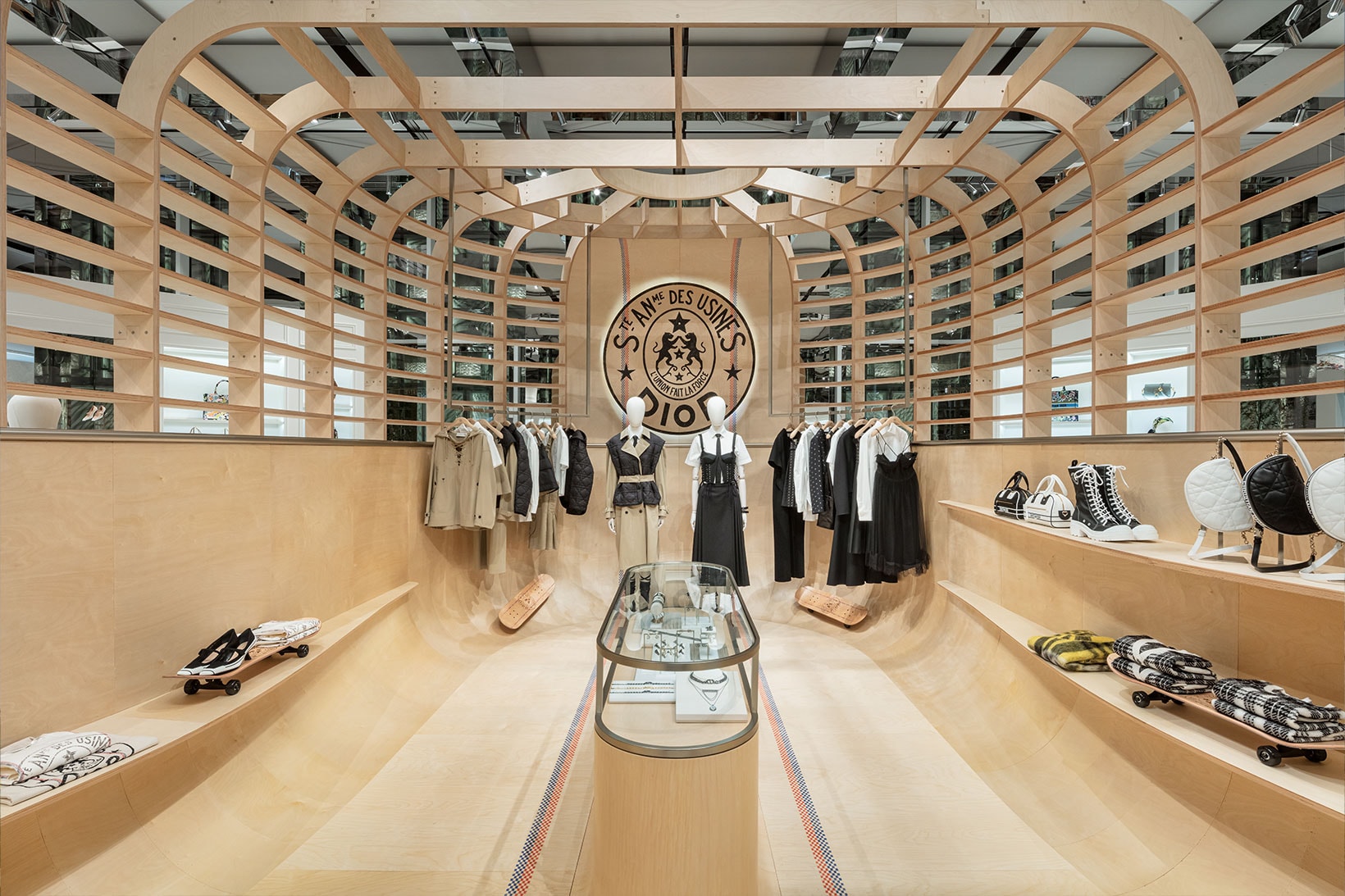 Dior Seoul Concept Store South Korea Seongsu-dong Interior Design Location Address