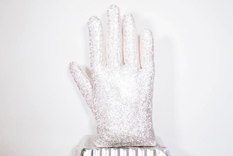 KARA Teams up With New York-Based Homeware Brand Sohn on Pillow Collection