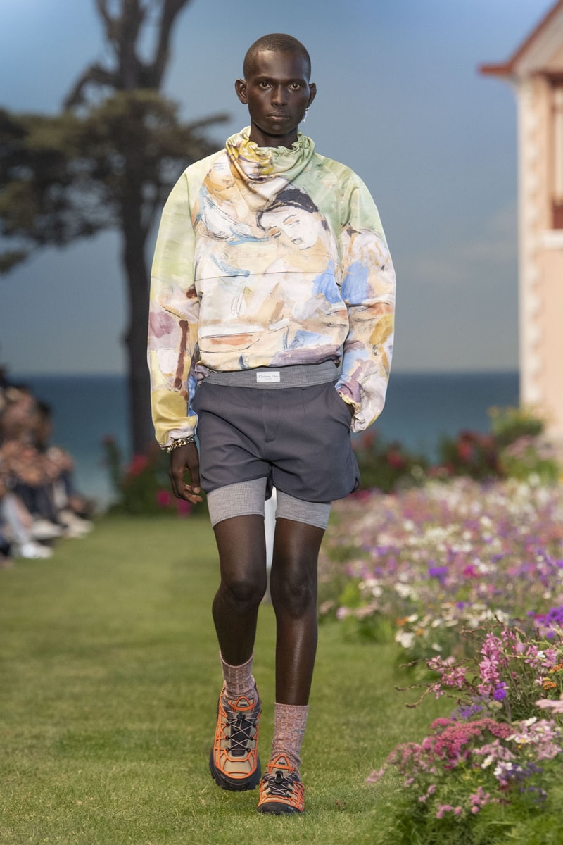 Kim Jones revisits Christian Dior's essentials for his Fall/Winter 2022-2023  men's collection
