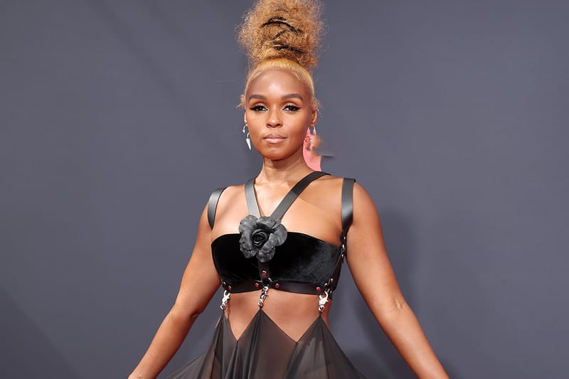 2022 BET Awards Glam: Best Beauty Looks From Lizzo, Janelle Monae and More