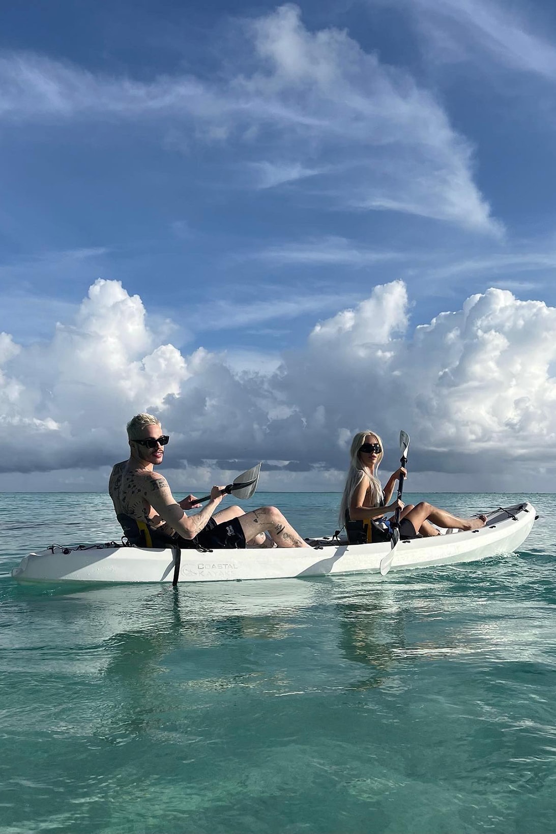 Kim Kardashian Pete Davidson Tahiti Vacation Couple 