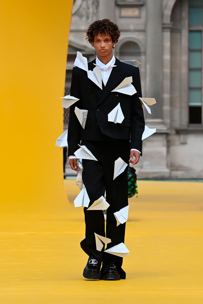 Louis Vuitton Men's Spring Summer 2023 Strange Math Virgil Abloh Runway Kendrick Lamar Performance Images