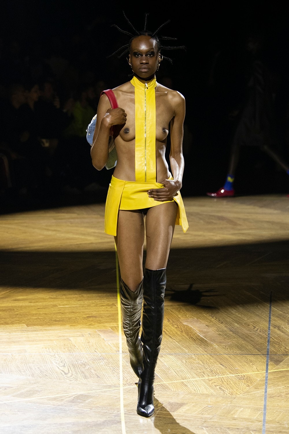 Mowalola UK Designer Spring Summer 2023 Collection Paris Fashion Week Burglar New Balance