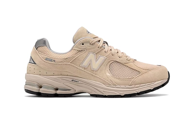 new balance beige 2002r sneakers