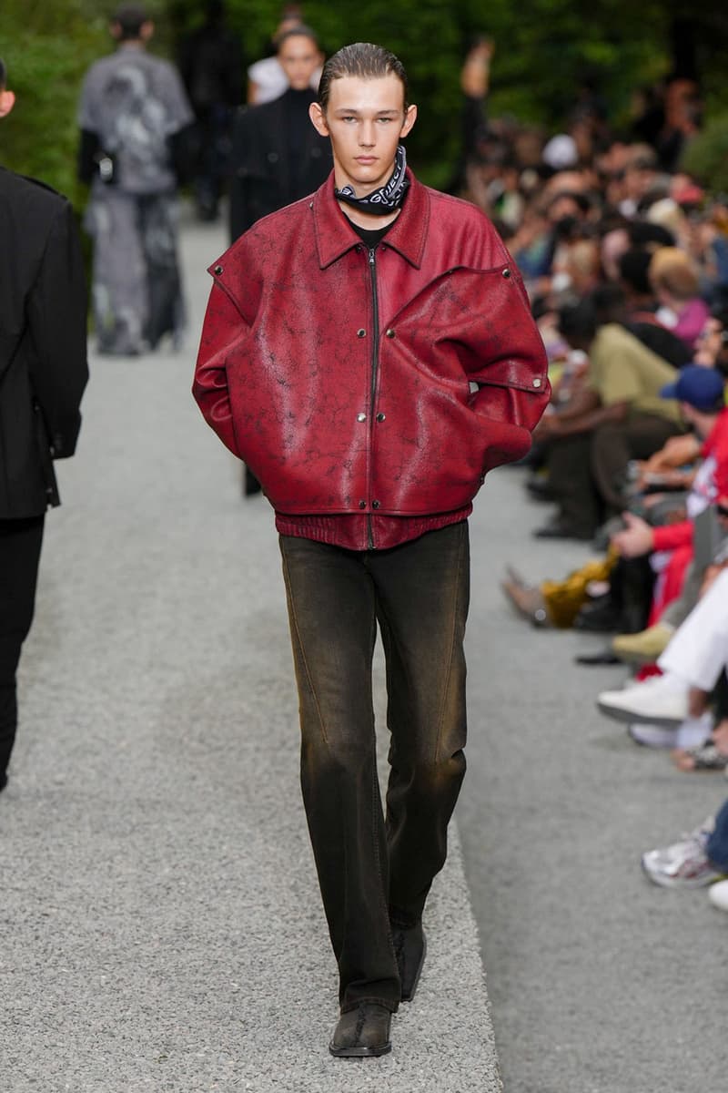 Y/Project Spring Summer 2023 Glenn Martens Menswear Paris Fashion Week Runway Images