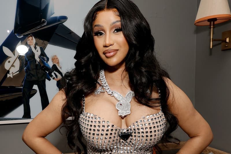 Cardi B makeup eyelashes photos instagram