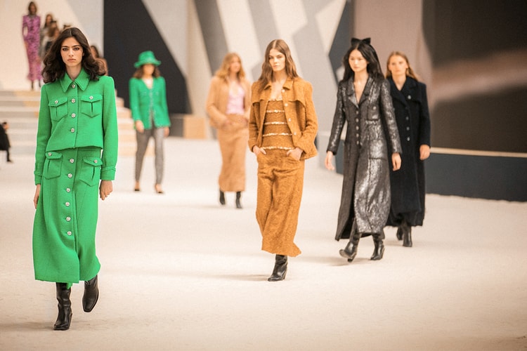 Chanel Experiments With Its Archive for FW22 Haute Couture Show