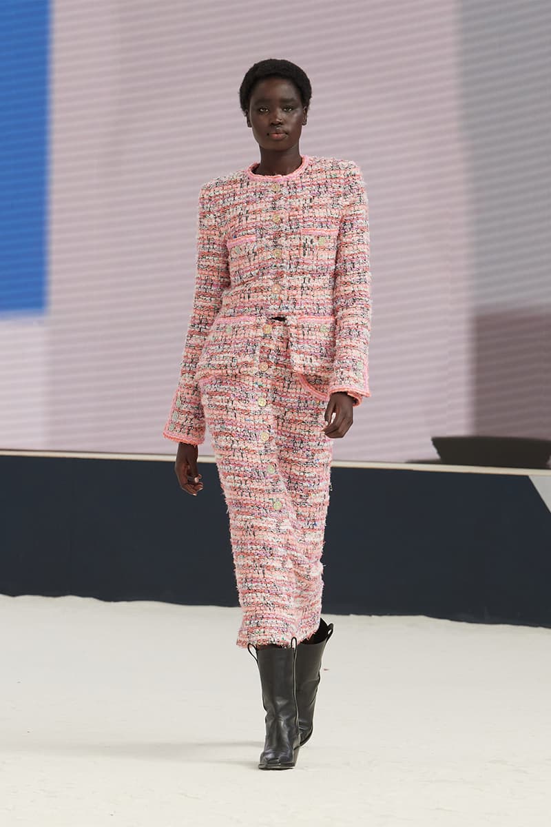 chanel fall/winter 2022 haute couture virginie viard pharrell williams runway dress tweed skirt suits hats