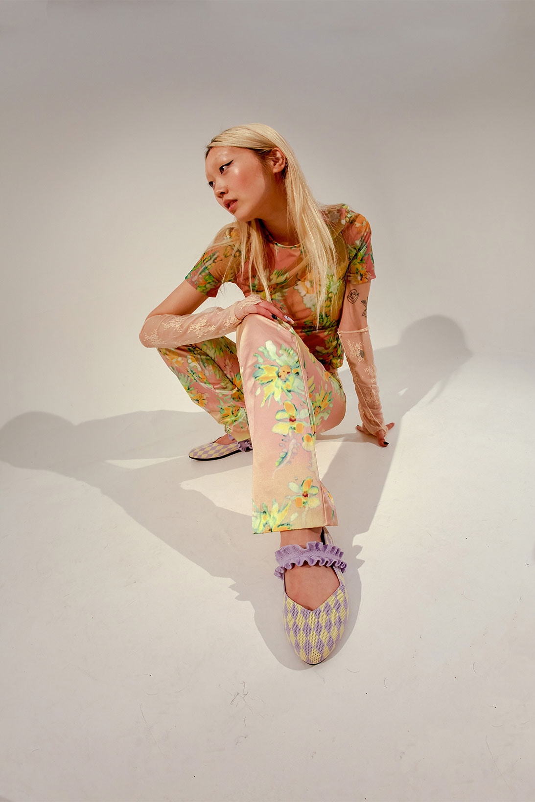inooknit Sustainable Shoe Brand Alice in Wonderland Collection Campaign Release