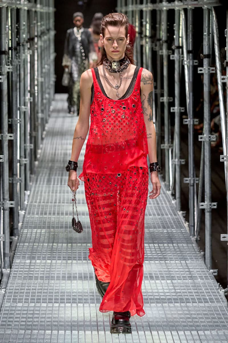 Paco Rabanne Spring Summer 2023 Collection Runway On a Mission Julien Dossena Images