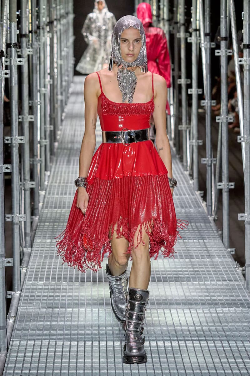 Paco Rabanne Spring Summer 2023 Collection Runway On a Mission Julien Dossena Images