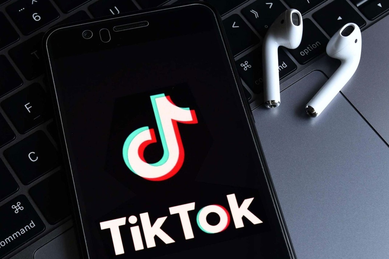 TikTok Testing Adult Only Restricted Livestream Content App Update Info