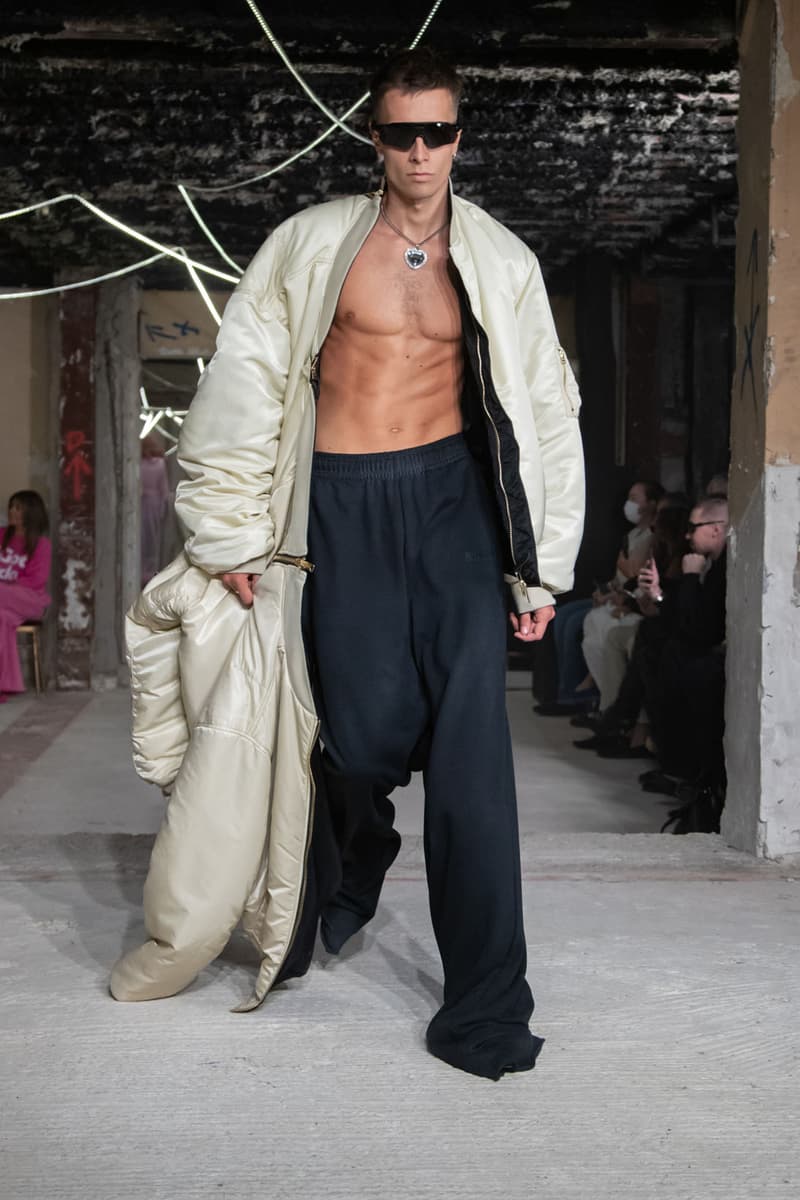 Vetements Spring Summer 2023 Runway Guram Gvasalia Show Images