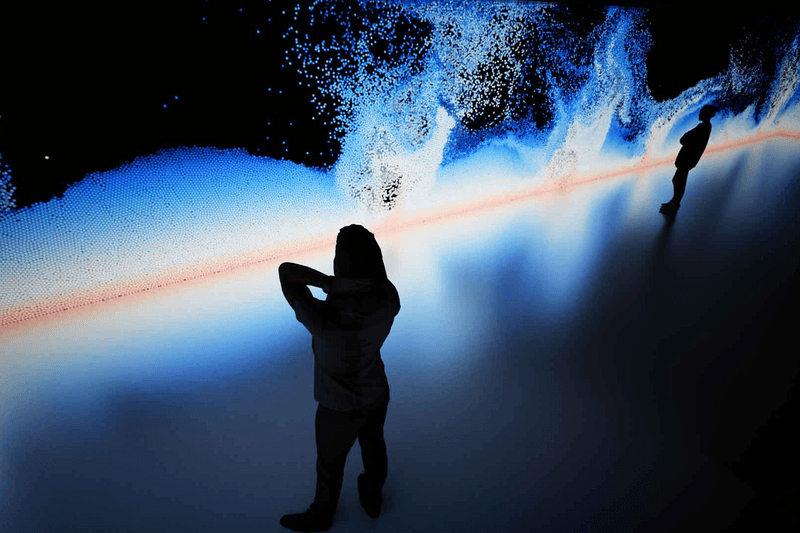 MAXIM ZHESTKOV IMMERSIVE DISPLAY AT FLANNELS LONDON