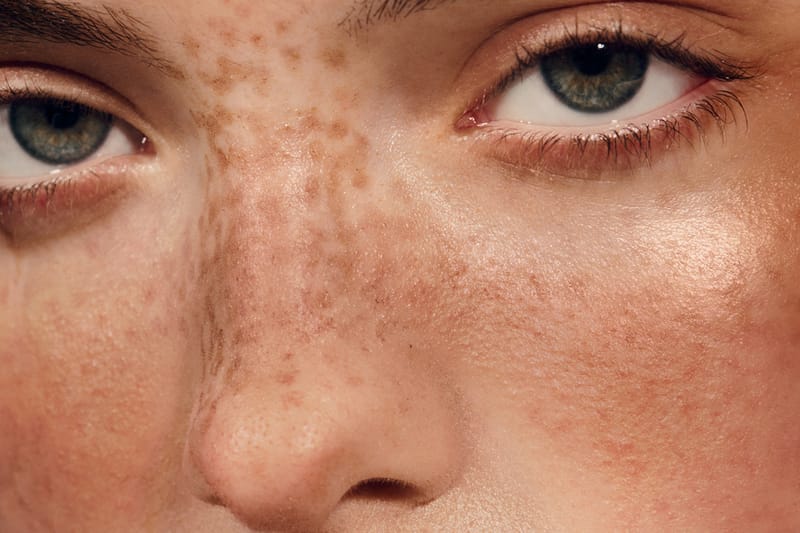 The Only 2 Bronzers You Need for a Warm Glow During Cold Seasons