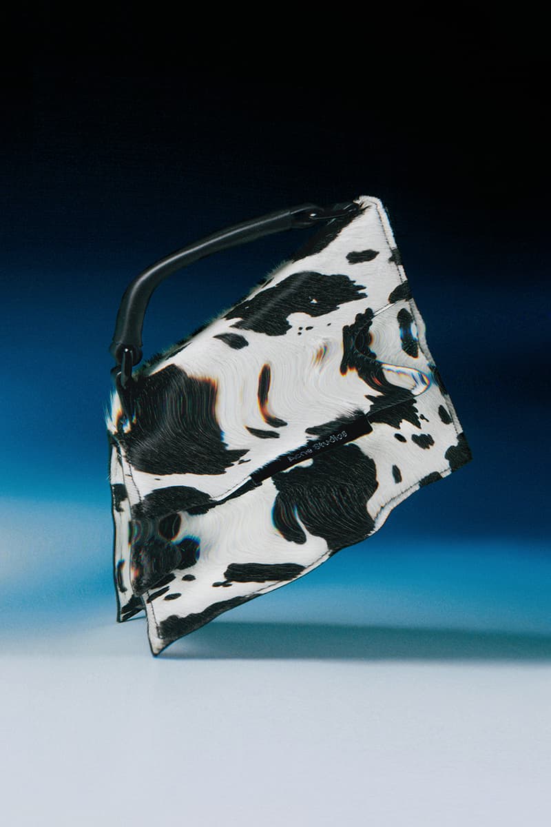 acne studios distortion bag form fall winter 2022 campaign images