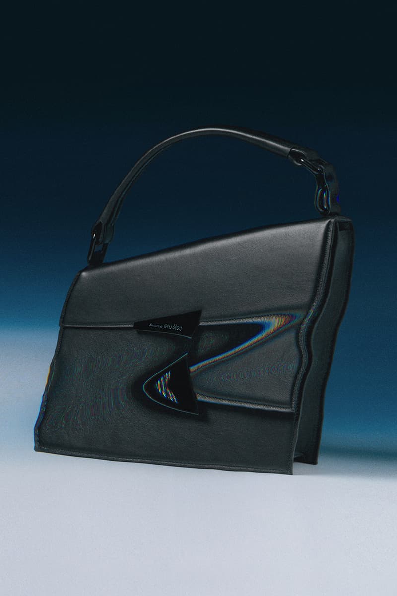 acne studios distortion bag form fall winter 2022 campaign images