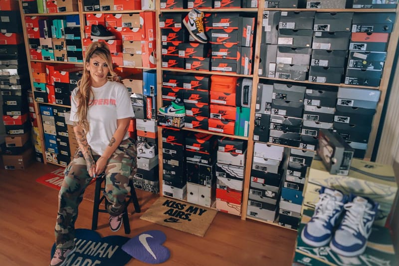 Baes With Kicks: Elaina Corbin
