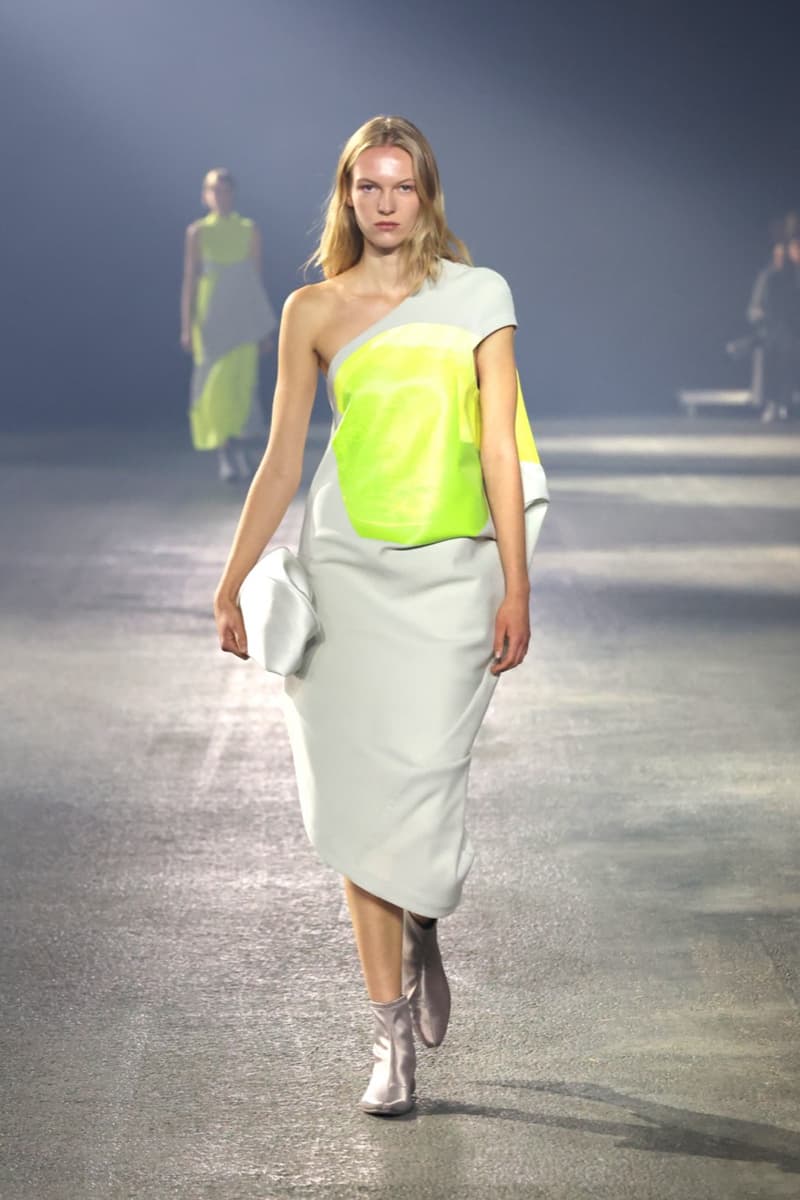 issey miyake paris fashion week runway