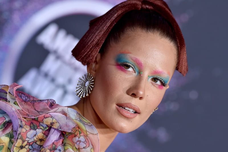 Halsey Is Bringing Free Makeup Touch-Ups to a Music Venue Near You