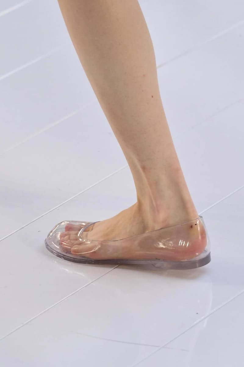 Loewe Spring Summer 2023 Ready to Wear Paris Fashion Week Footwear Balloon Heel