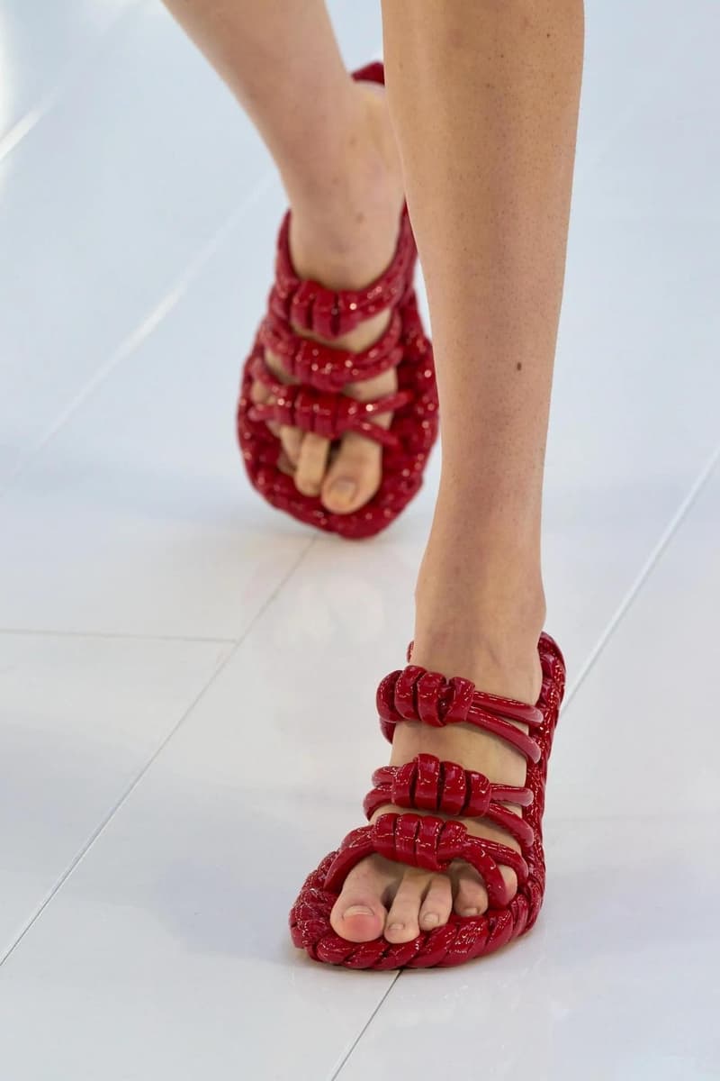 Loewe Spring Summer 2023 Ready to Wear Paris Fashion Week Footwear Balloon Heel