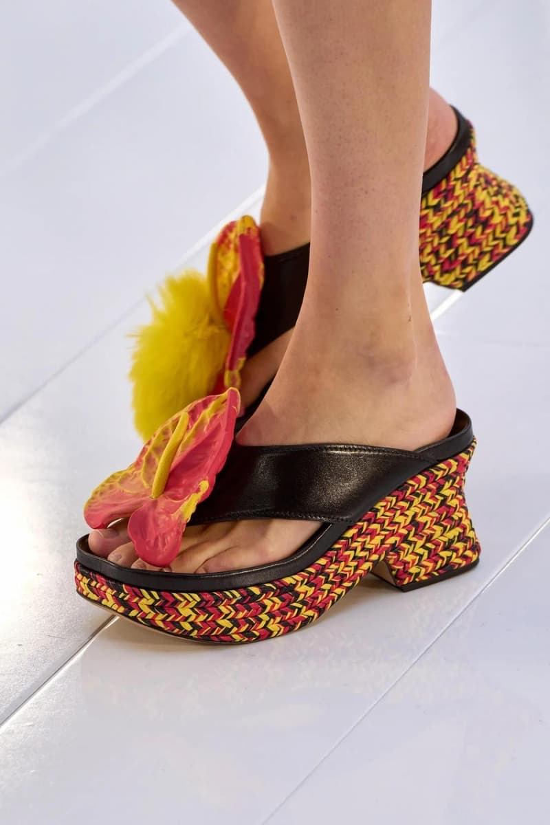 Loewe Spring Summer 2023 Ready to Wear Paris Fashion Week Footwear Balloon Heel