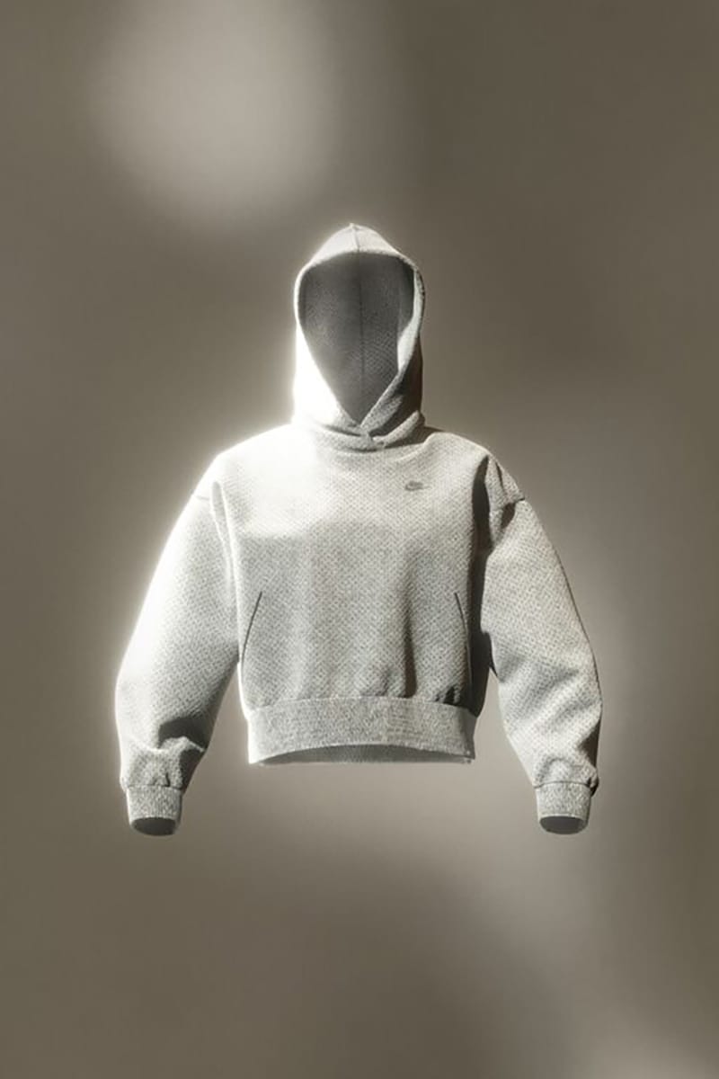 nike innovation sportswear pullover hoodie