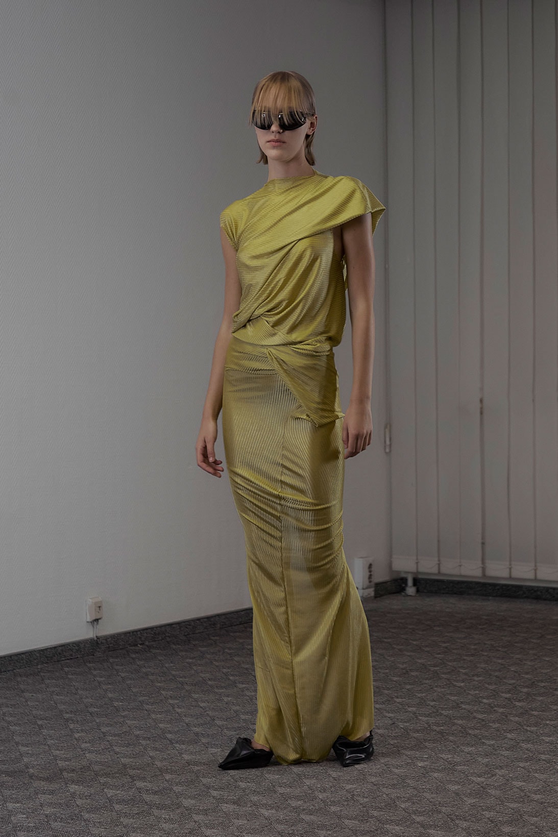 Sia Arnika Spring/Summer 2023 Collection Paris Fashion Week Emerging Designer Images RElease