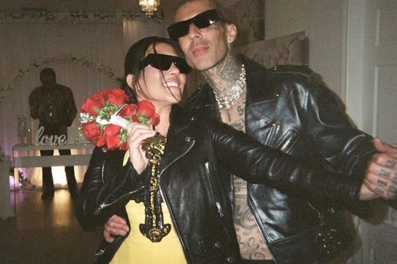 KRAVIS Is Officially the Easiest and Coziest Couples Costume