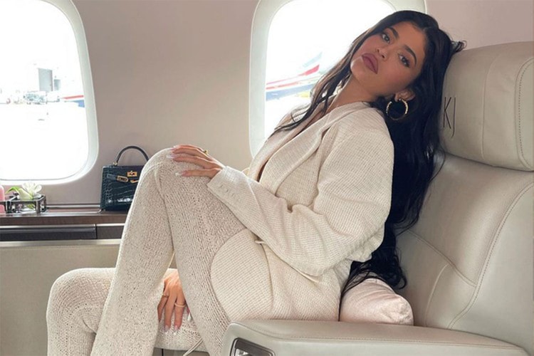Kylie Jenner’s Thirst Trap Photos Come With a 'Piercing' Surprise