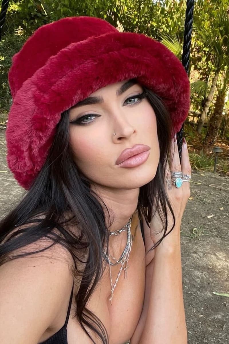 megan fox bucket hat faux fur fuzzy furry celebrity style fashion trendy 