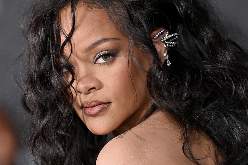 Rihanna red carpet hair black panther movie premiere 